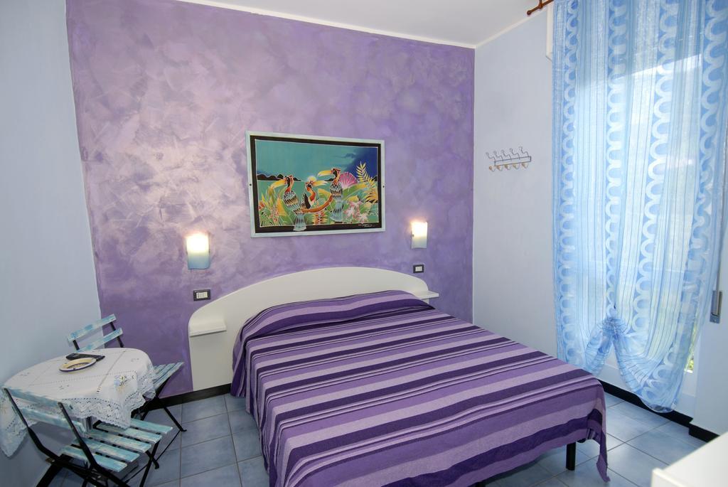 Villa Caribe Affittacamere Monterosso al Mare Zimmer foto